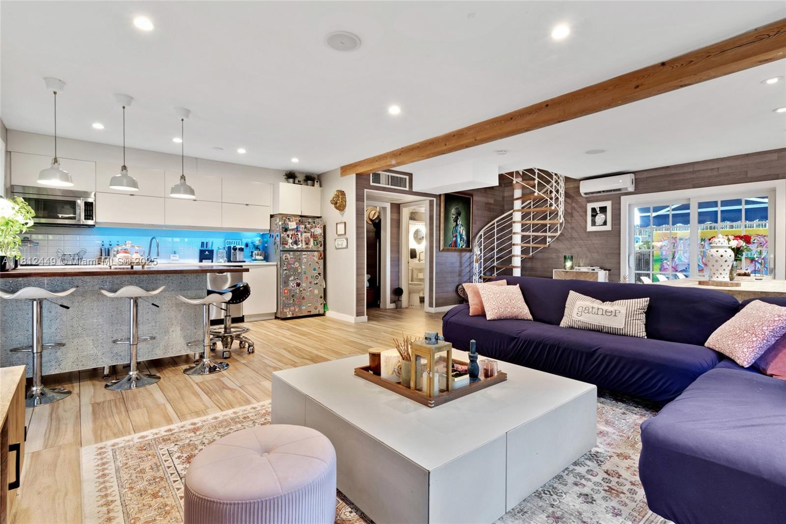 PARK SQUARE CONDO - Residential