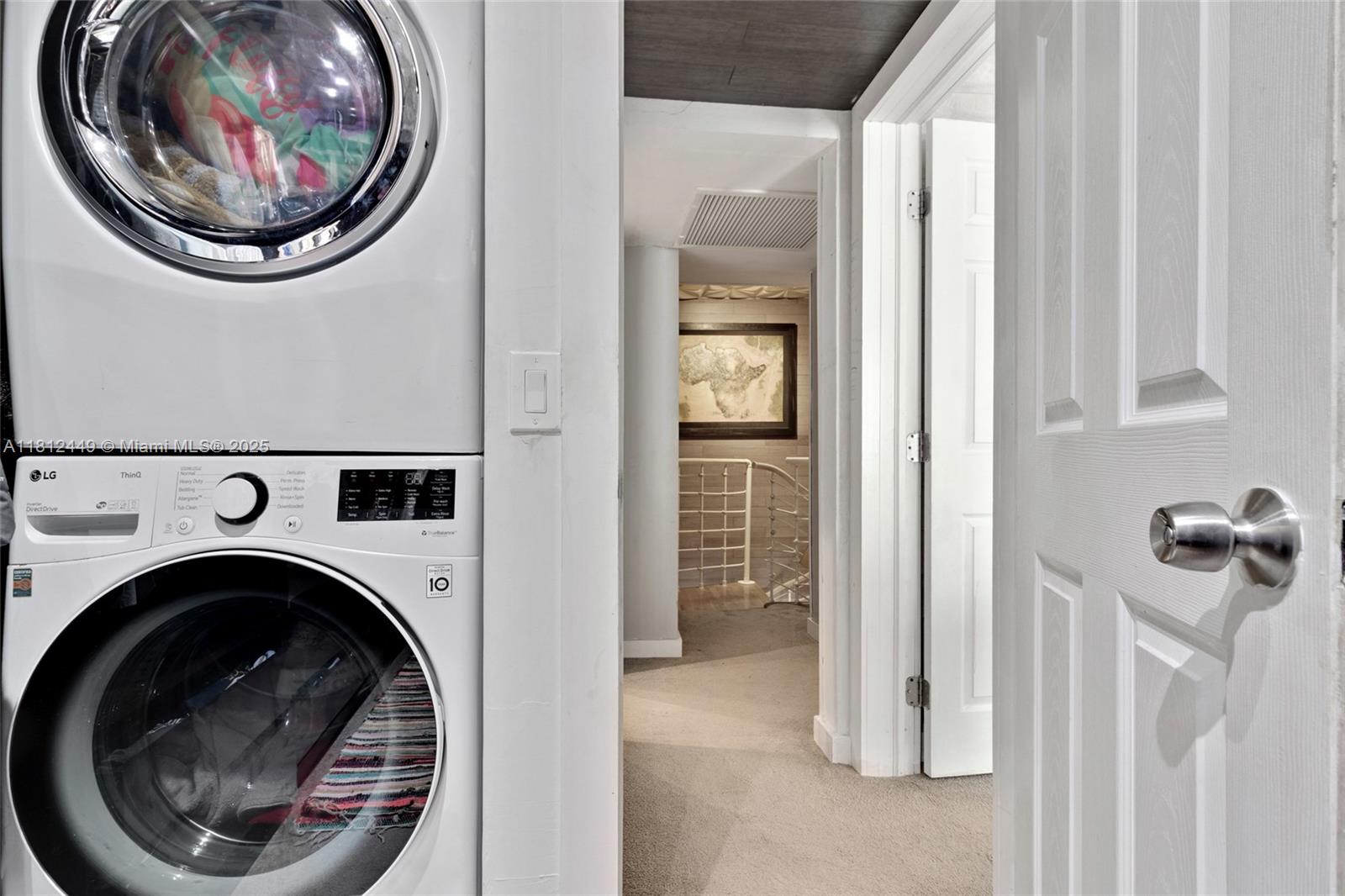 PARK SQUARE CONDO - Residential