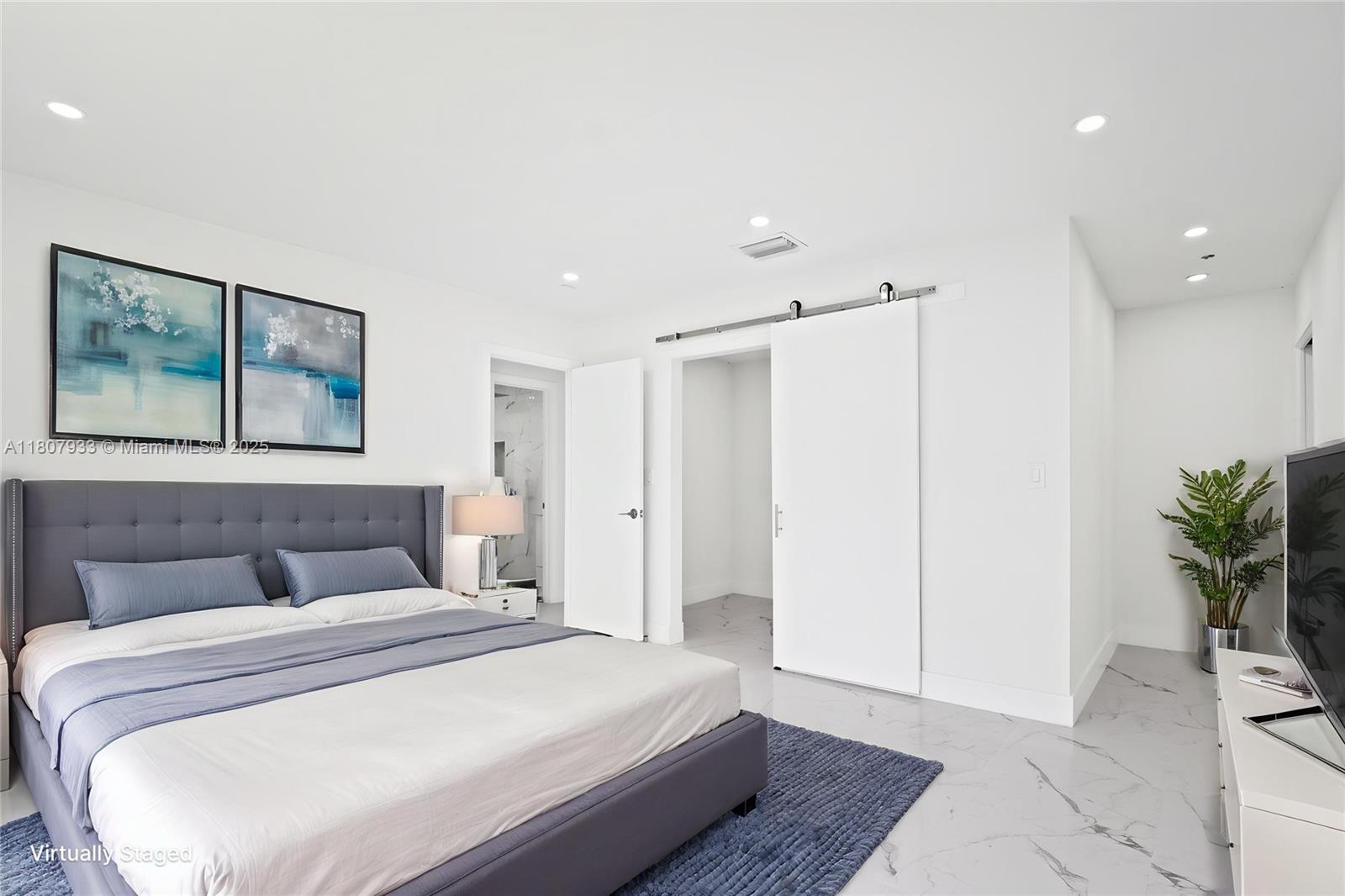 VILLA MALAGA - Residential