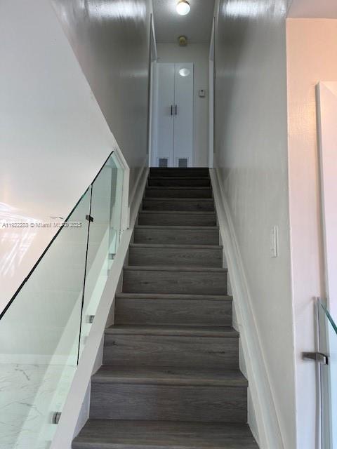 INTERNATIONAL PRINCESS CO - Residential Lease