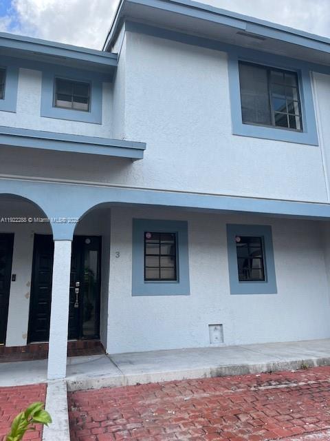 INTERNATIONAL PRINCESS CO - Residential Lease