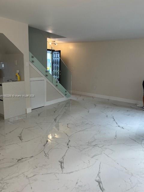 INTERNATIONAL PRINCESS CO - Residential Lease