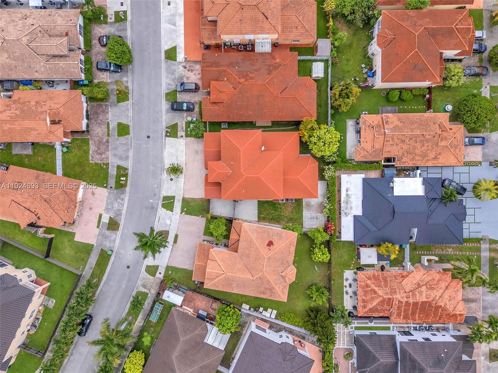 SHOMA HOMES AT TAMIAMI IV - Residential