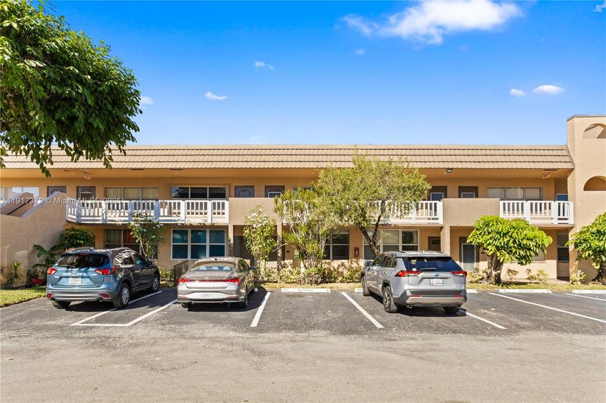 Nice, clean and comfortable unit on the first floor. Well maintained, and quiet community. This is also an age restricted community - 55+. Extremely nice clubhouse with state of the art fitness center, outside and inside pools.