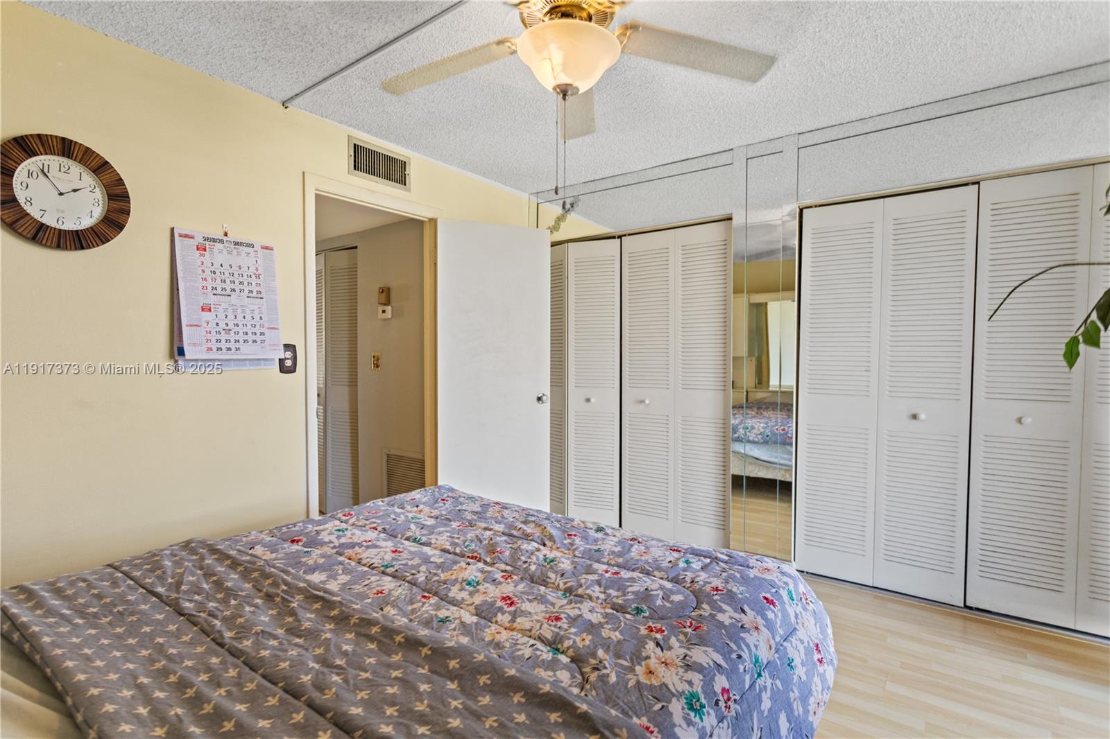 SUNRISE LAKES 112 CONDO - Residential