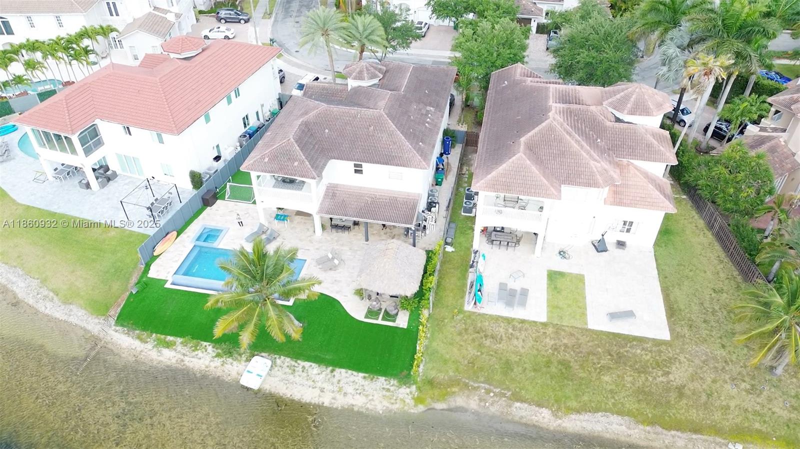 DORAL ISLES MEDITERRANEA - Residential Lease