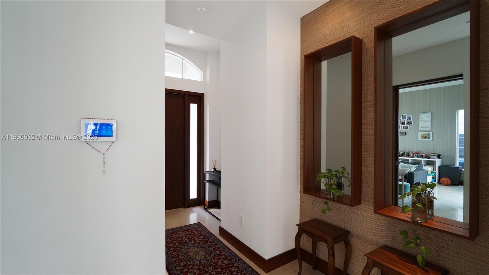 DORAL ISLES MEDITERRANEA - Residential Lease