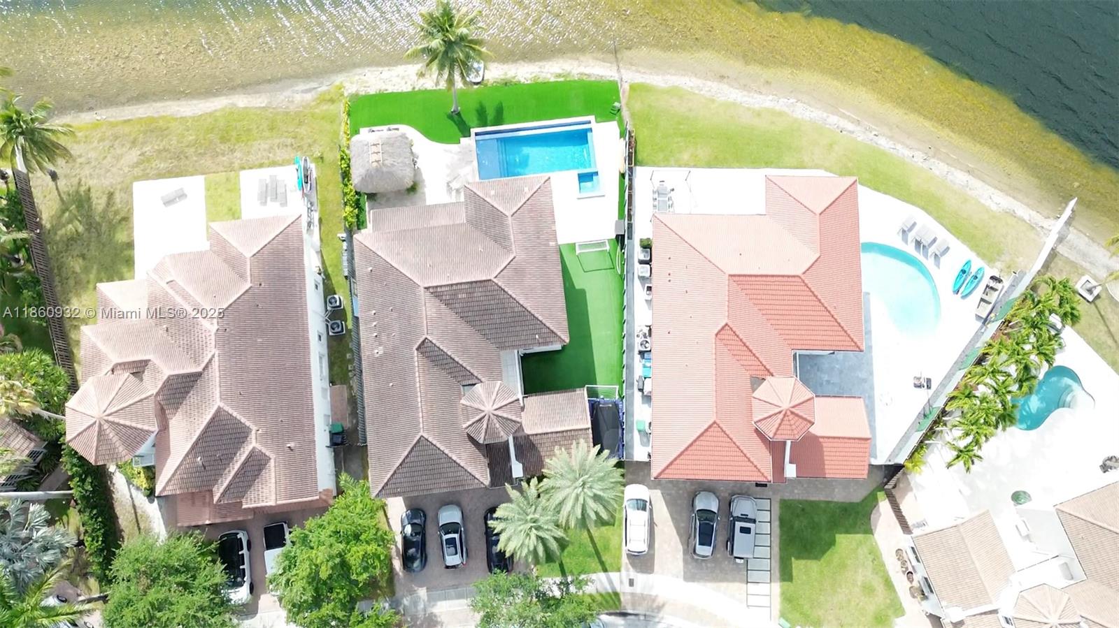 DORAL ISLES MEDITERRANEA - Residential Lease