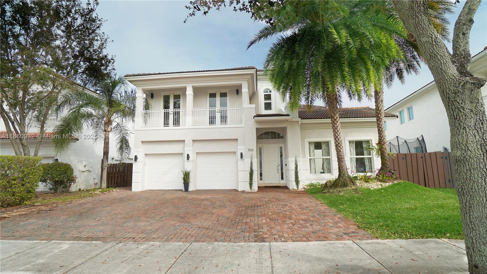 DORAL ISLES MEDITERRANEA - Residential Lease