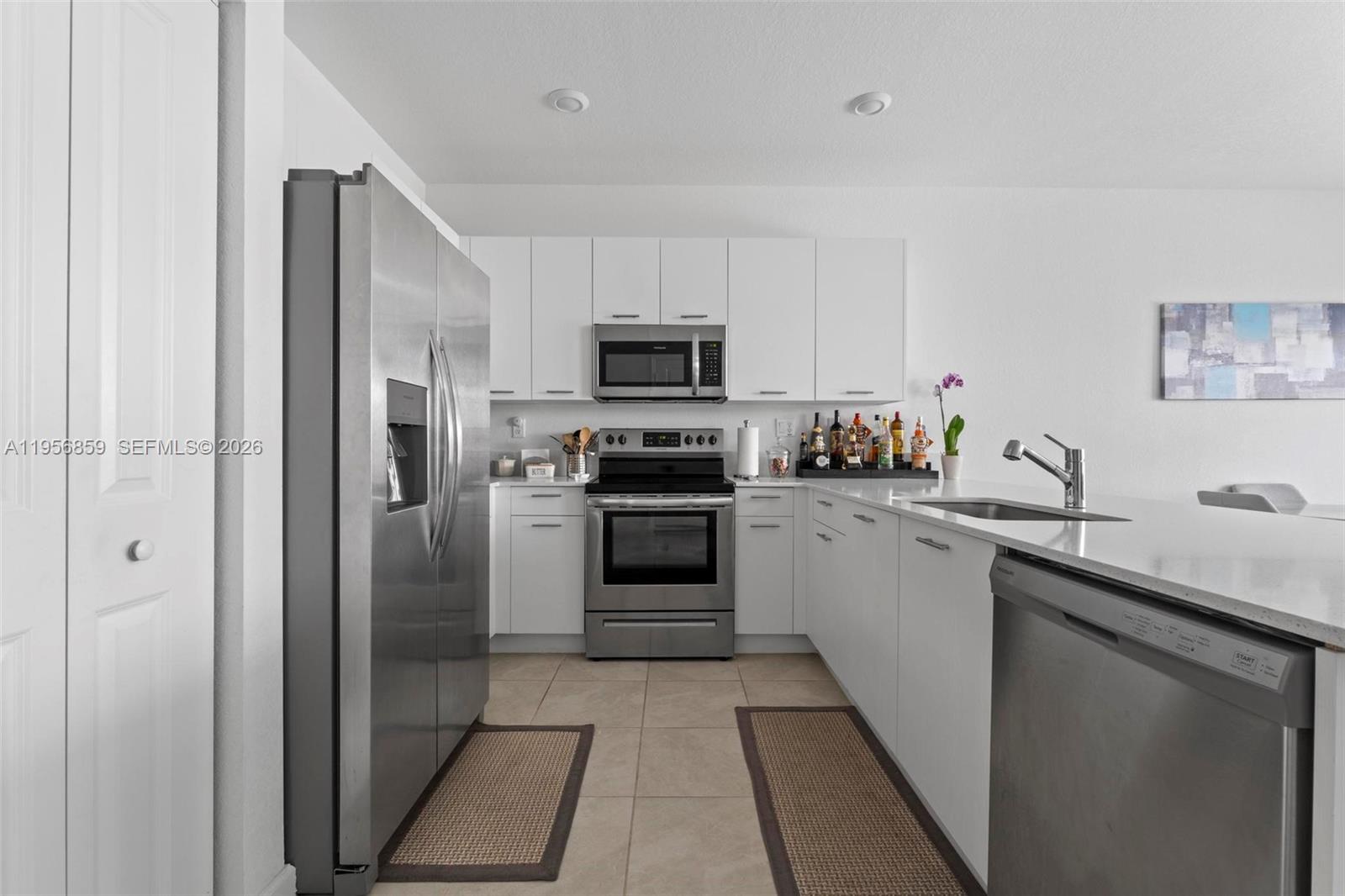 WESTVIEW GARDENS APARTMEN - Residential