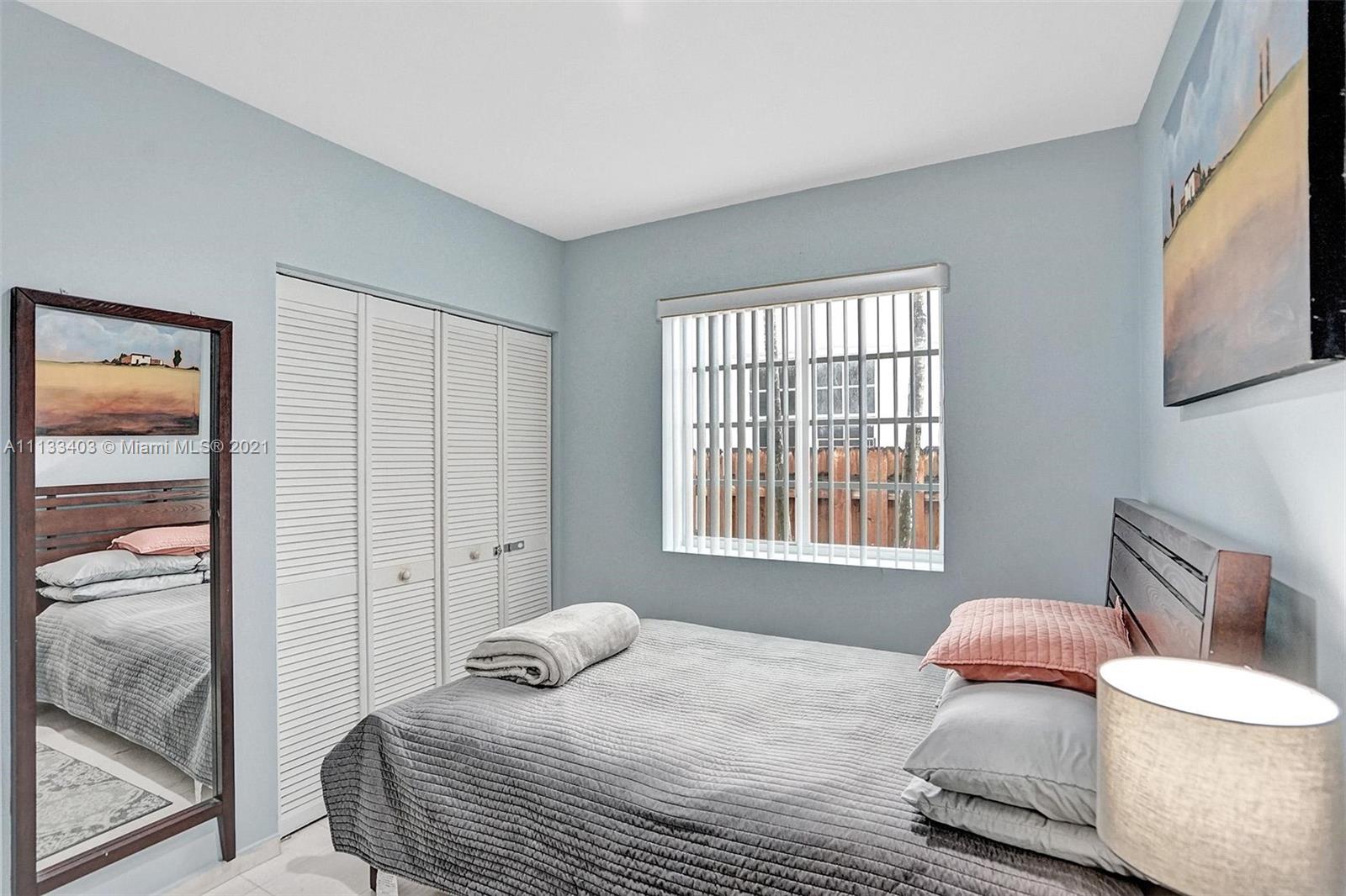 BACARAT AT 328 EUCLID AVE - Residential Lease