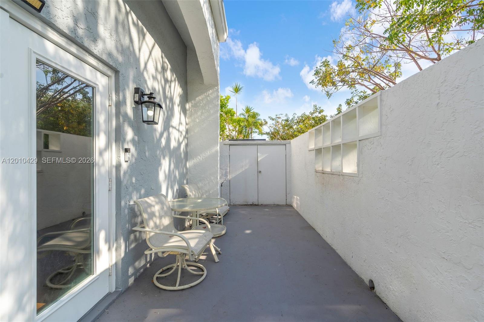 MARINER VILLAGE TH CONDO - Residential