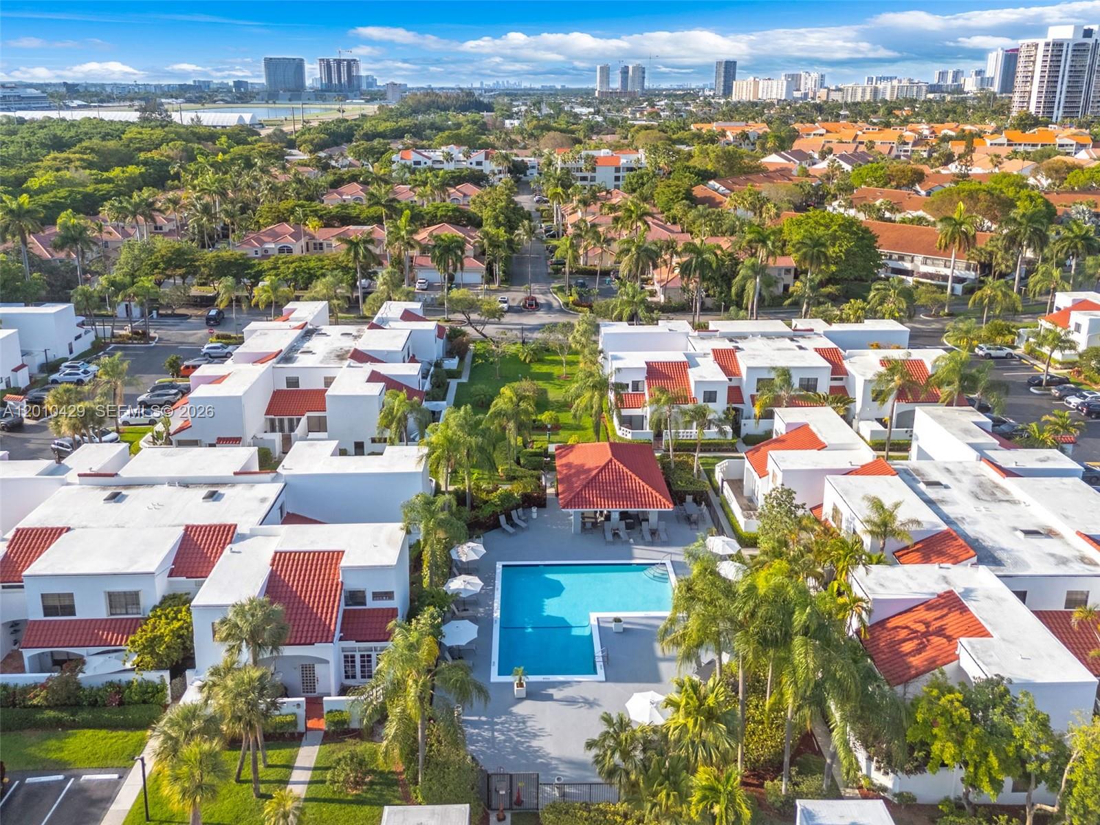 MARINER VILLAGE TH CONDO - Residential