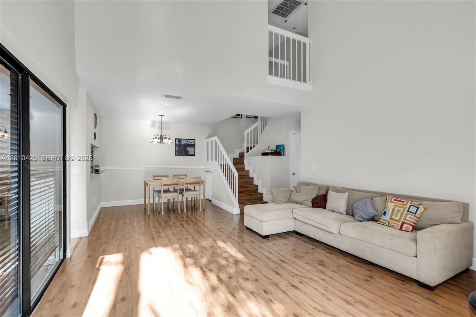 MARINER VILLAGE TH CONDO - Residential