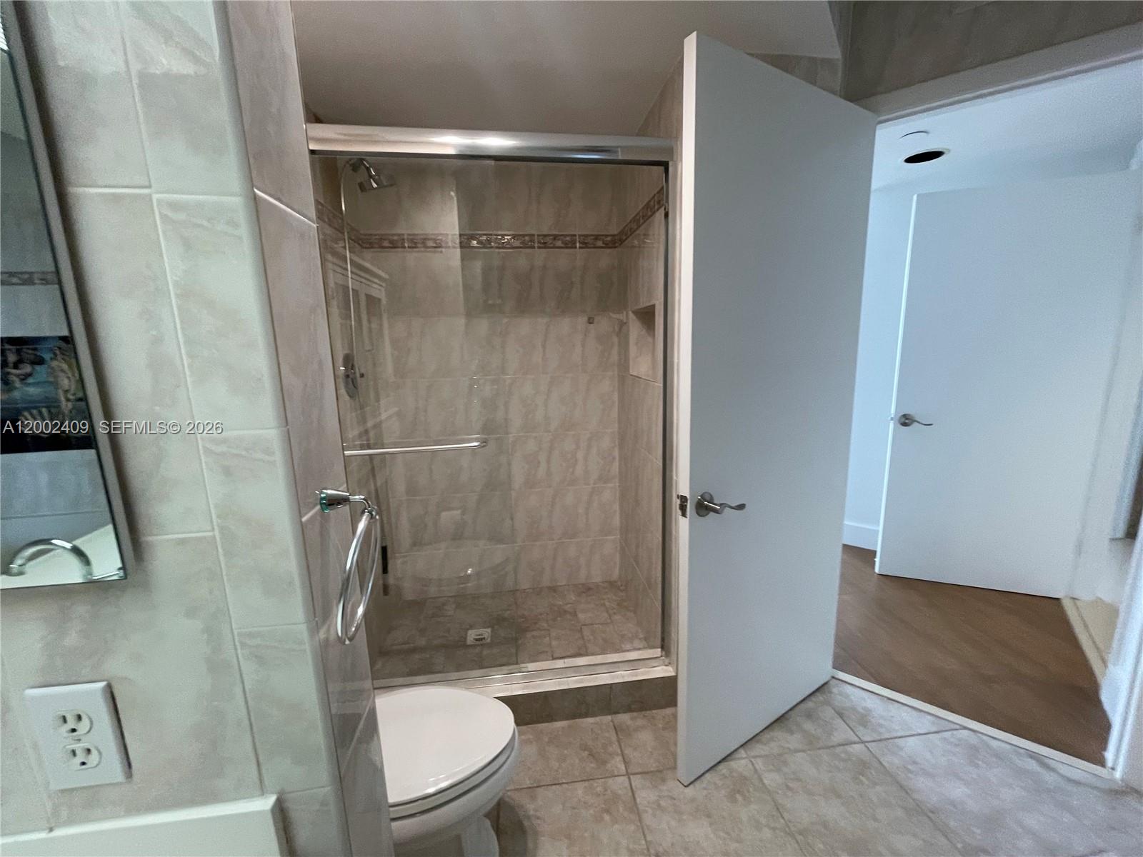 THE LANDMARK CONDO - Residential