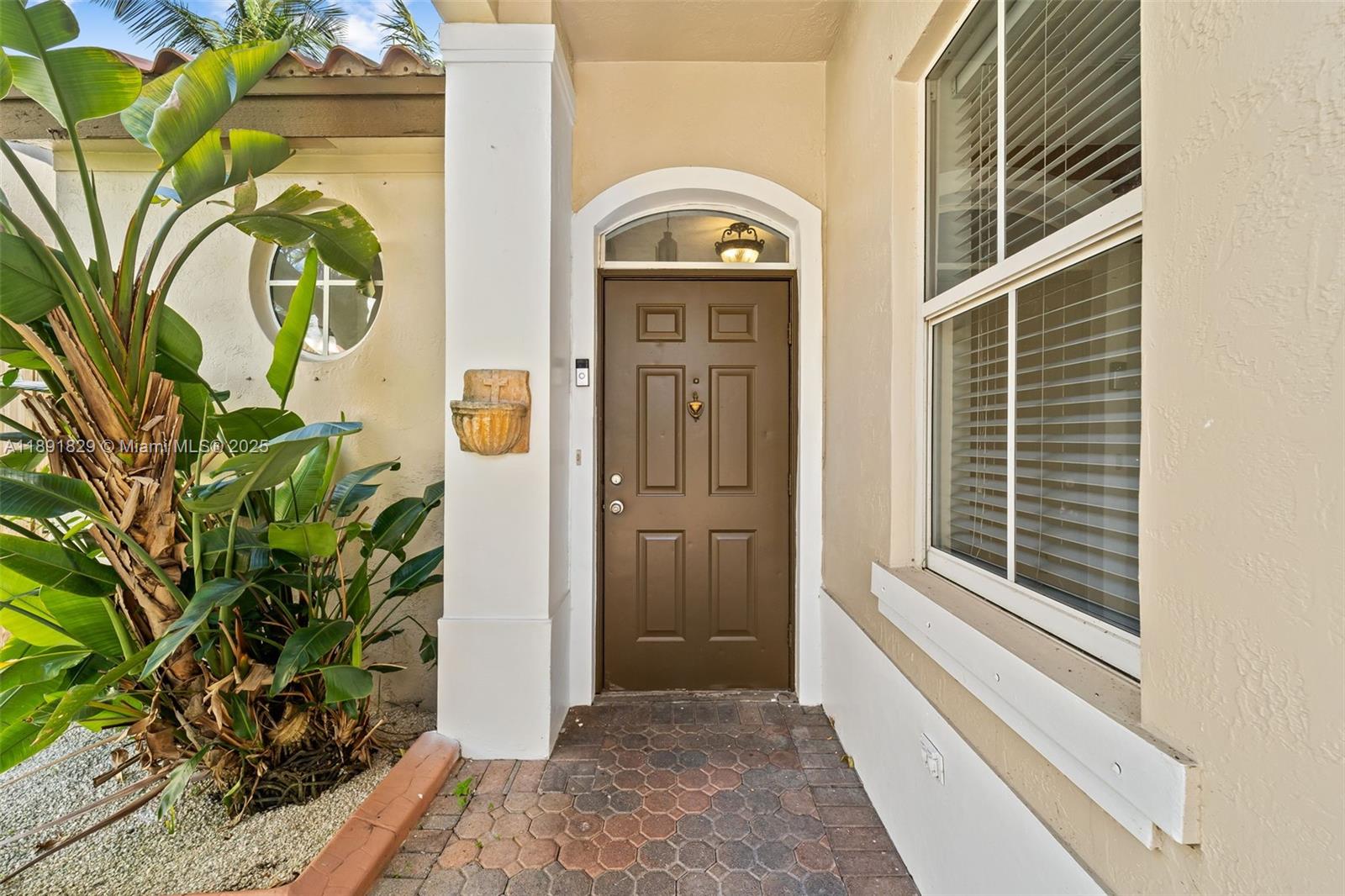 ANCHORAGE AT MIAMI LAKES - Residential