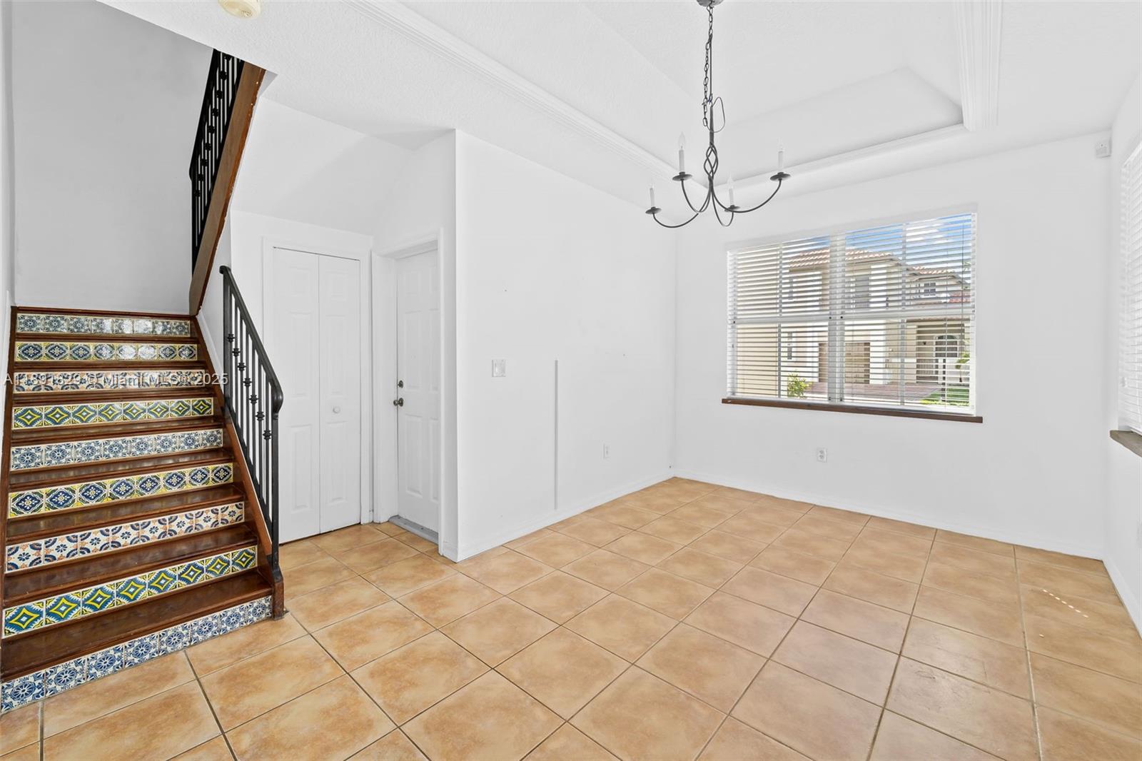 ANCHORAGE AT MIAMI LAKES - Residential