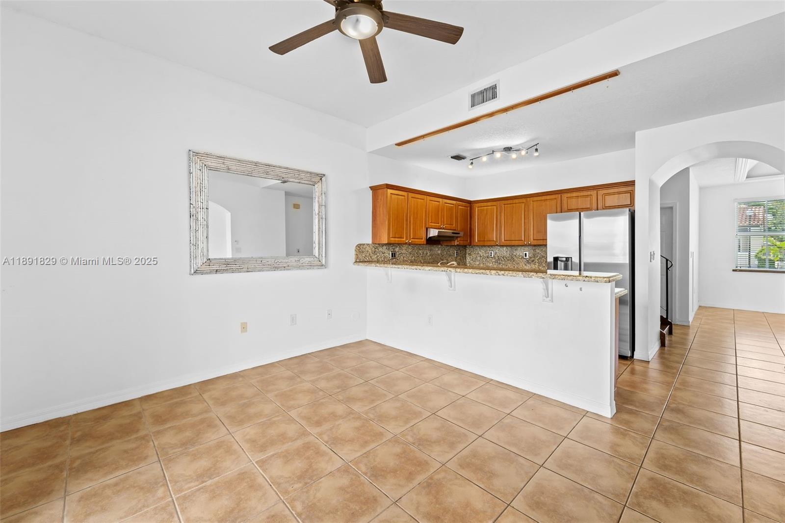 ANCHORAGE AT MIAMI LAKES - Residential