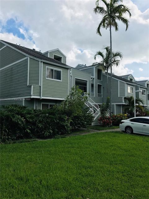 A home in Oakland Park