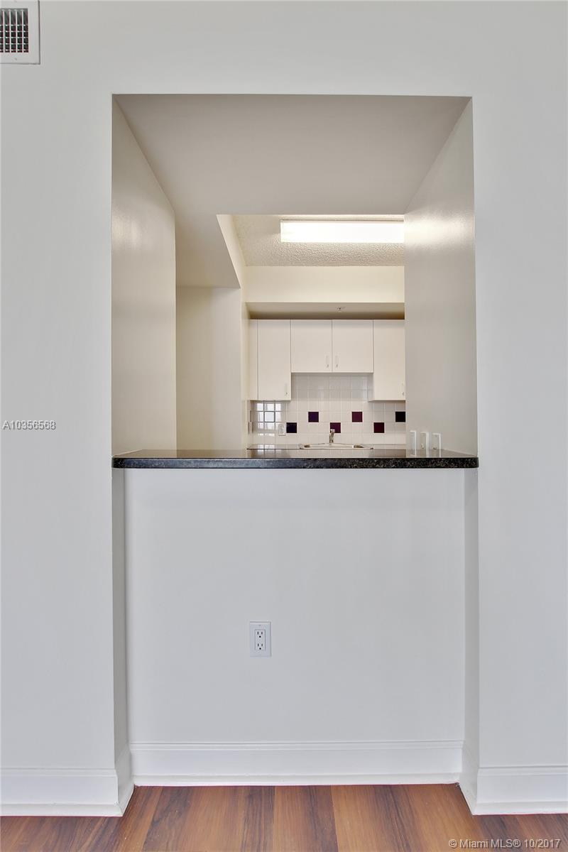 Flamingo South Beach - Residential Lease