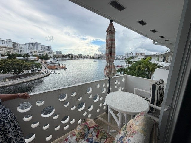View photos, virtual tours, details... 2500 Diana Dr 308