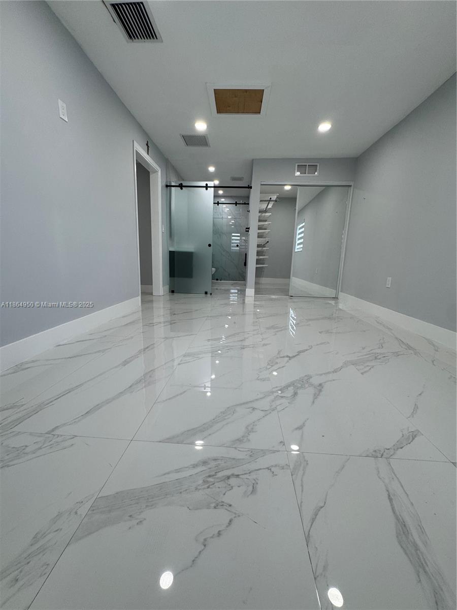 CORAL PARK ESTATES SEC 4 - Residential