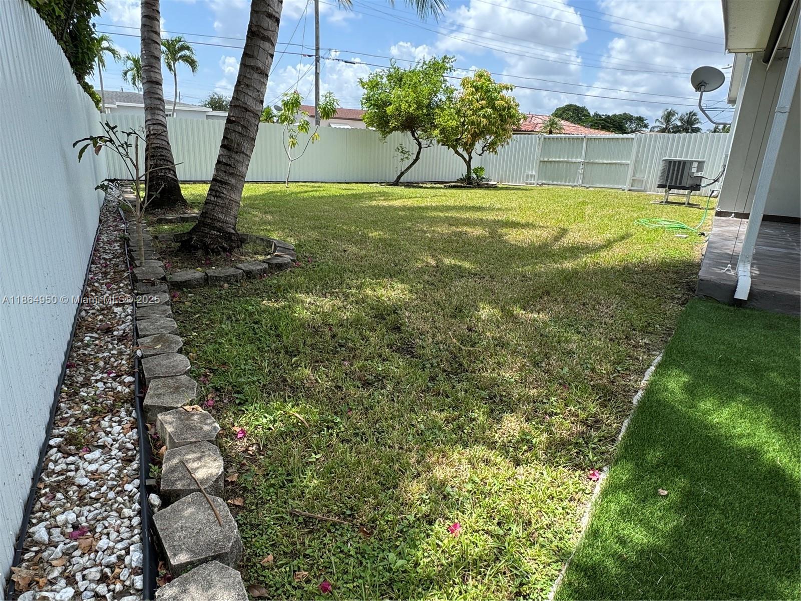 CORAL PARK ESTATES SEC 4 - Residential