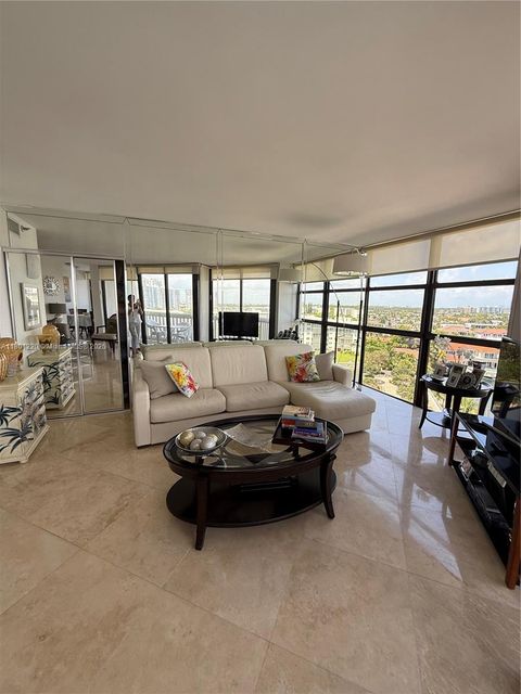 Photo of 1000 Island Blvd #911, Aventura, FL 33160 (MLS # A11801220)