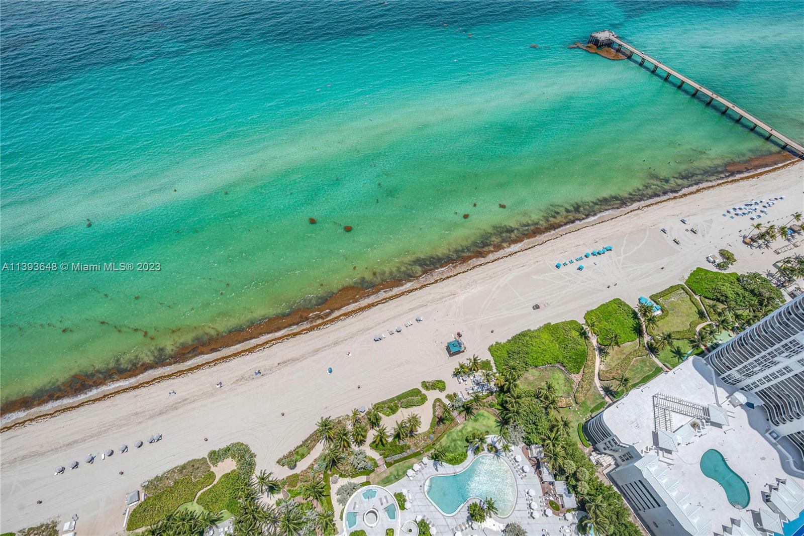 JADE SIGNATURE CONDO - Residential