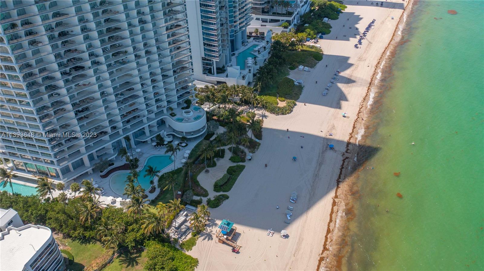 JADE SIGNATURE CONDO - Residential