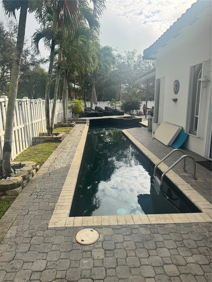 PEMBROKE FALLS-PHASE 4A - Residential