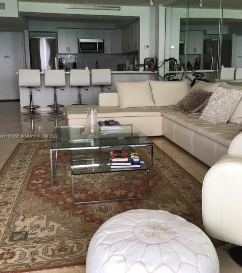 ARLEN BEACH CONDO - Residential Lease