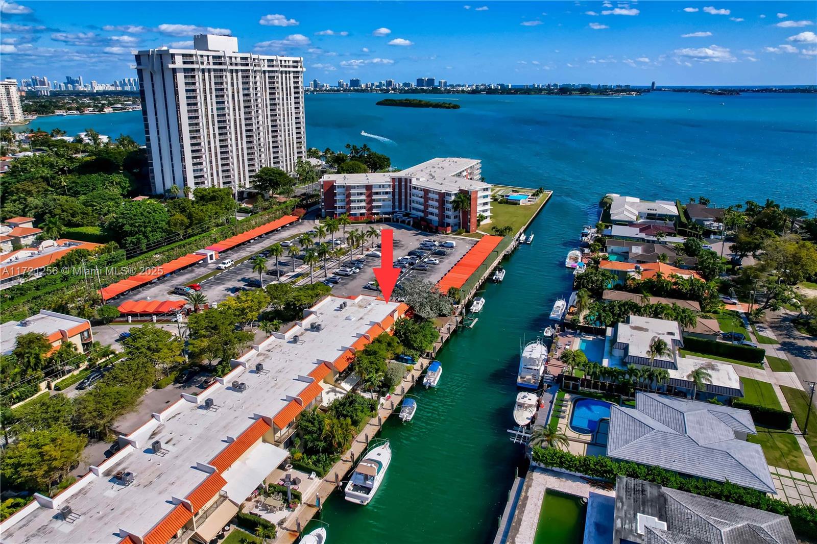 1634 Ne 105th St A-1, Miami Shores, Miami-Dade County, Florida - 2 Bedrooms  
3 Bathrooms - 