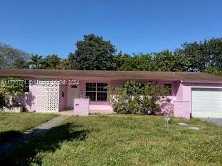 Rental Property at 14710 S Spur Dr, Miami, Broward County, Florida - Bedrooms: 3 
Bathrooms: 2  - $3,500 MO.