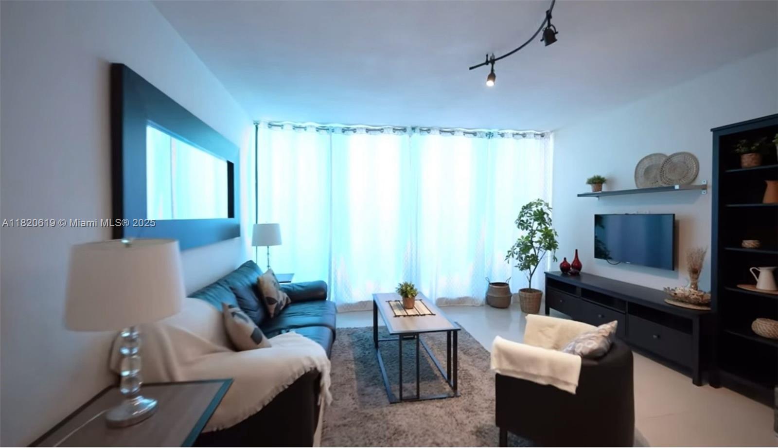 3505 S Ocean Dr 411
