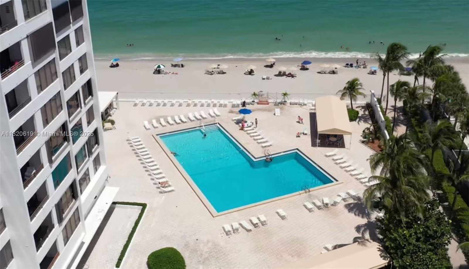 ALEXANDER TOWERS CONDO - Residential