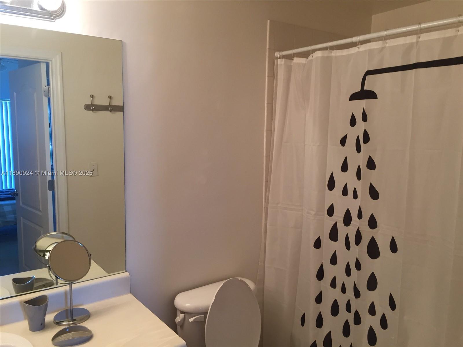 Valencia - Residential Lease