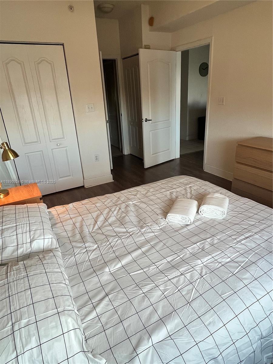 Valencia - Residential Lease
