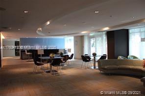 THE PLAZA 901 BRICKELL CO - Residential