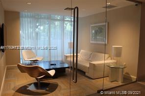 THE PLAZA 901 BRICKELL CO - Residential