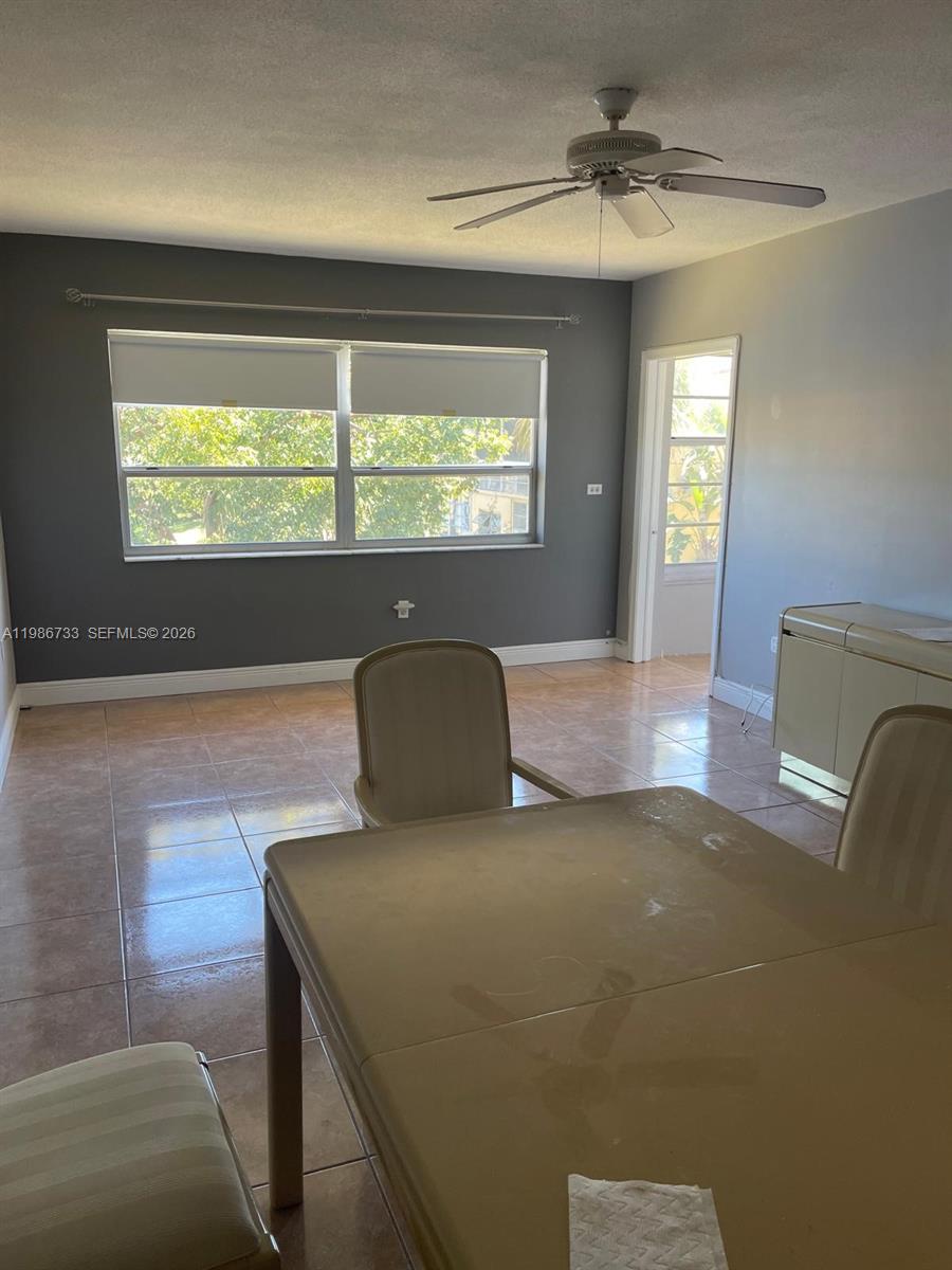 20111 NE 27th Ct K217