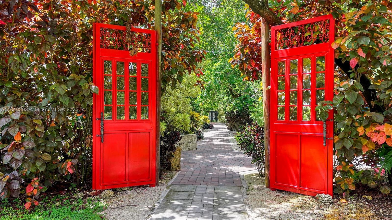 REDLAND CITRUS ORCHARDS S - Residential