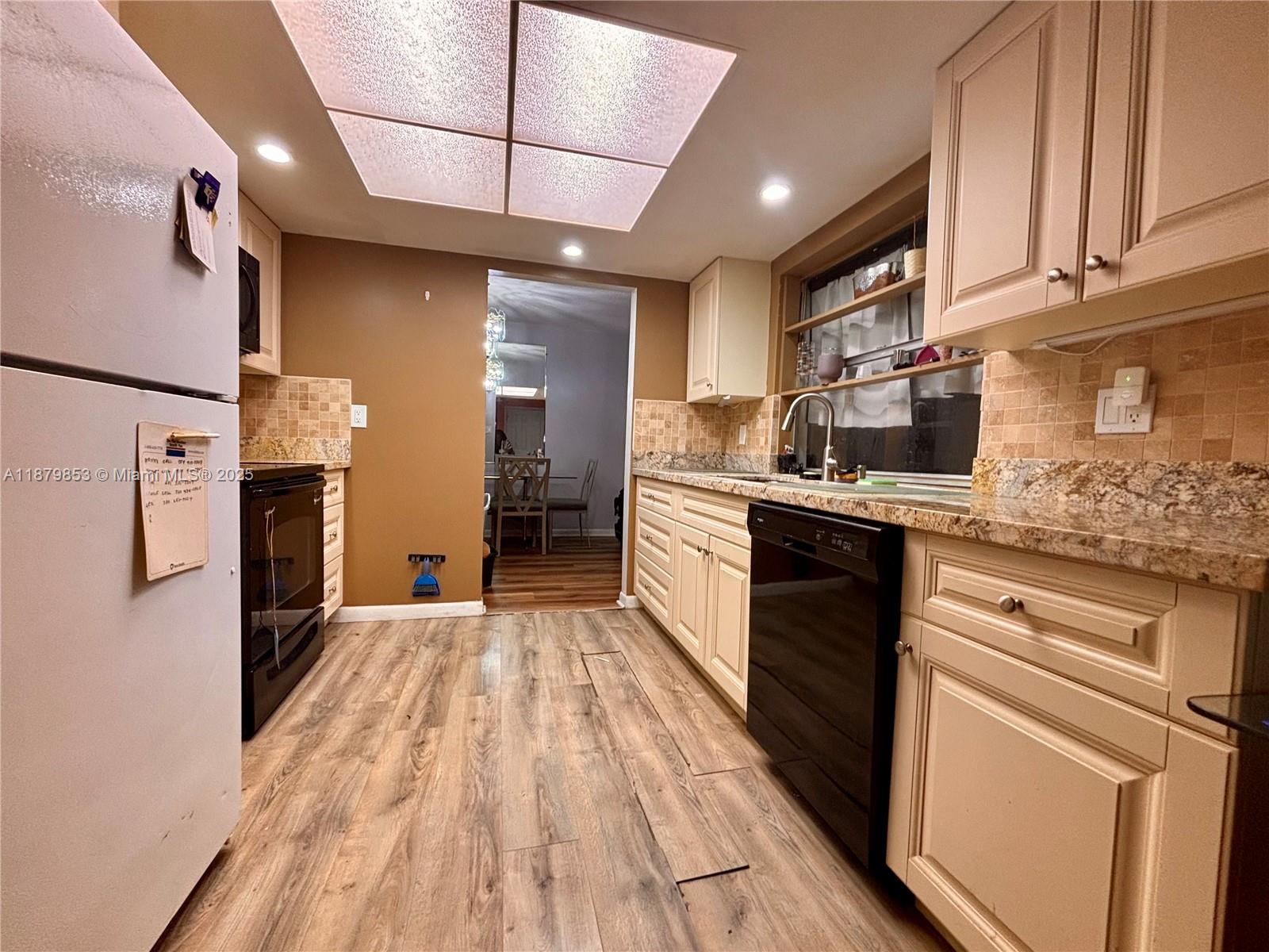 PARADISE GARDENS SEC 4 - Residential