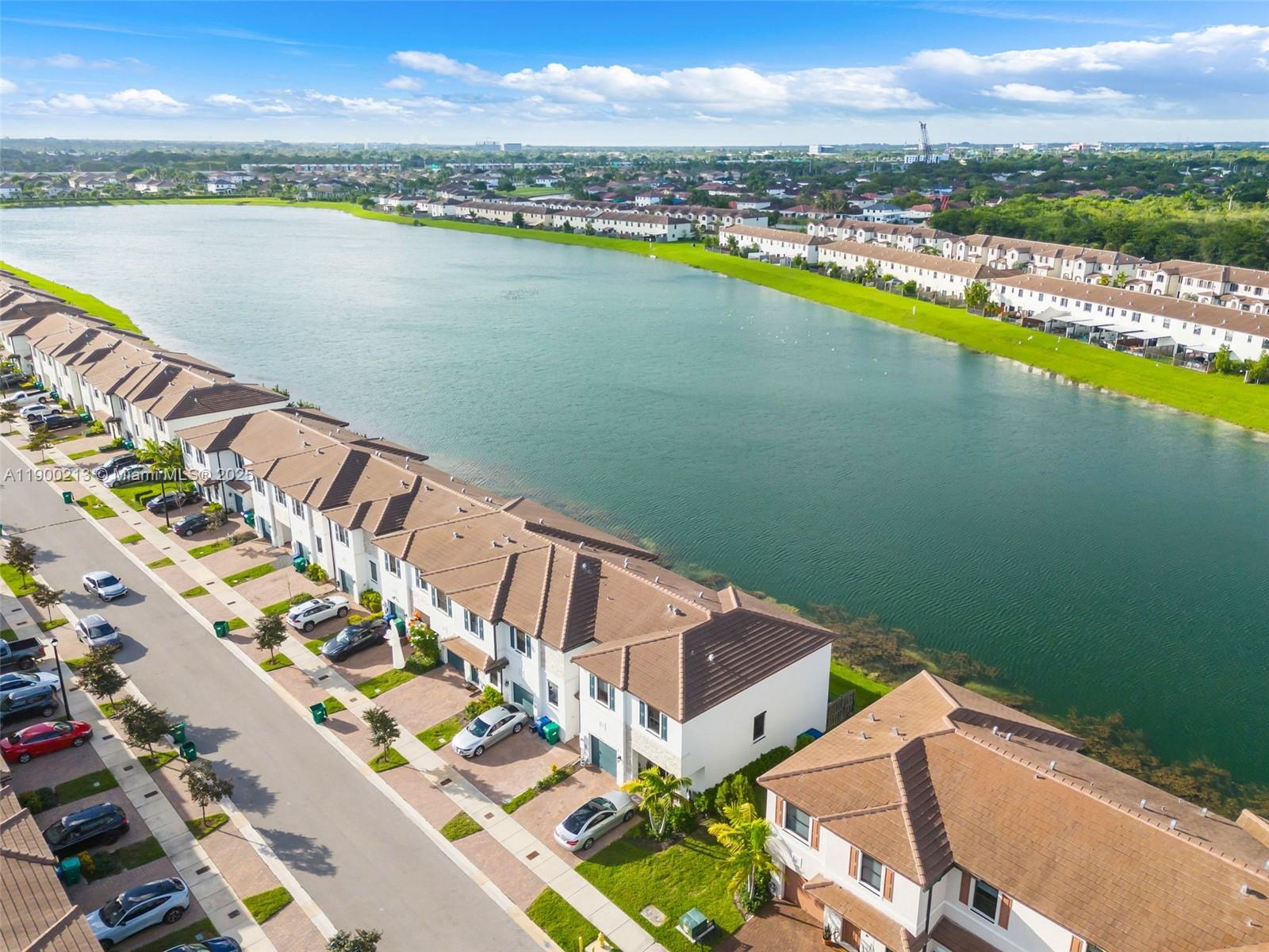 ENCLAVE SOUTH PHASE 2 - Residential