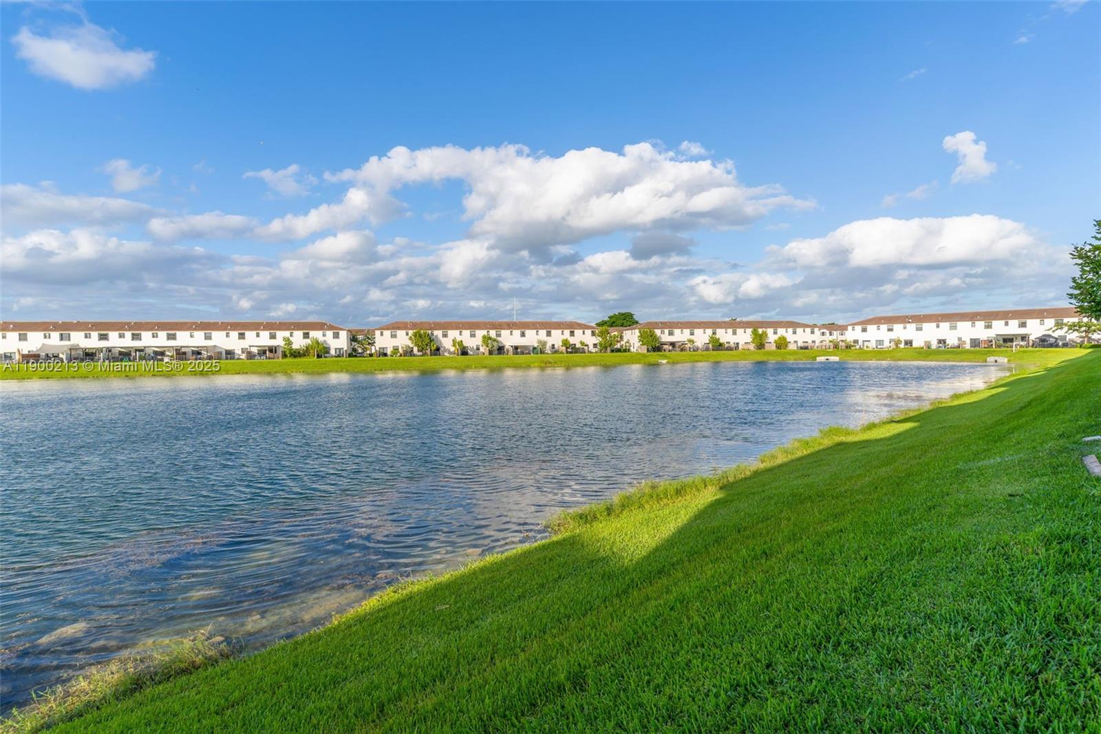 ENCLAVE SOUTH PHASE 2 - Residential
