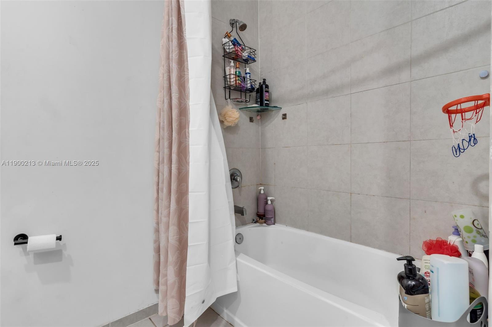 ENCLAVE SOUTH PHASE 2 - Residential