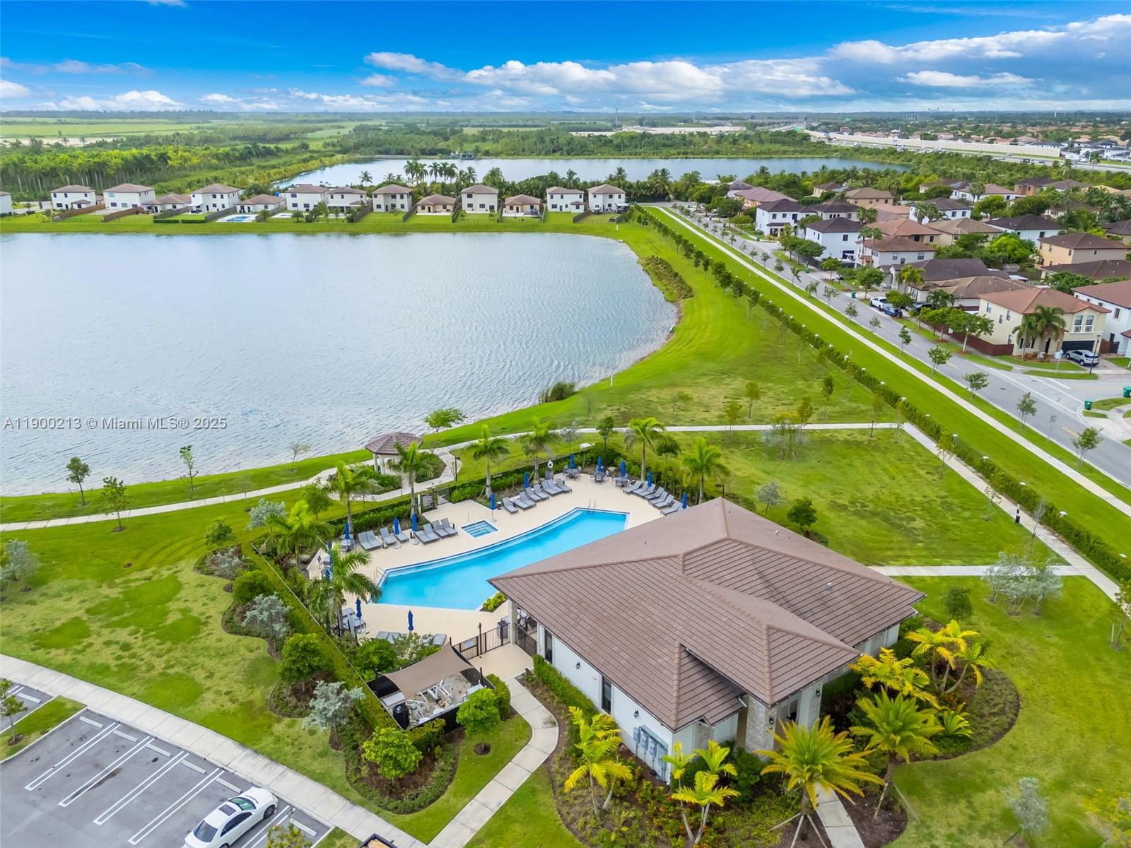 ENCLAVE SOUTH PHASE 2 - Residential