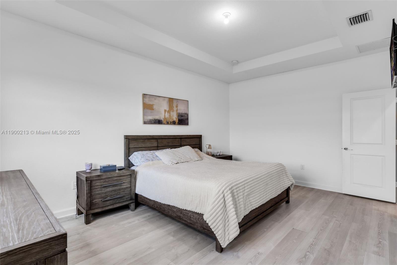 ENCLAVE SOUTH PHASE 2 - Residential