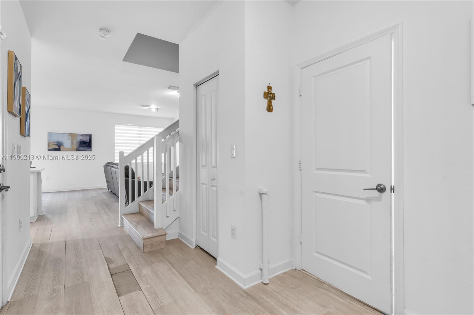 ENCLAVE SOUTH PHASE 2 - Residential