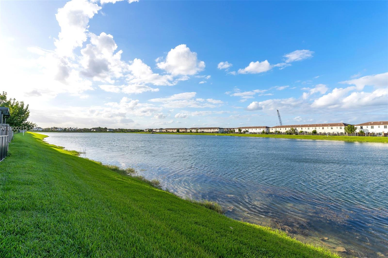 ENCLAVE SOUTH PHASE 2 - Residential